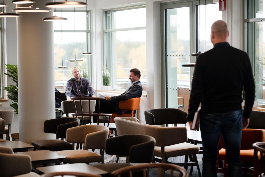 First Hotel The Studio - Resim 36