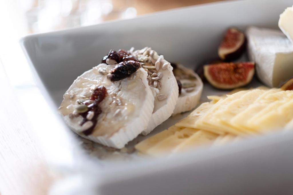 First Hotel The Studio - Resim 33