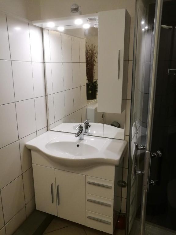 Koupelna v ubytování Gästezimmer & Apartment Mayrhofer