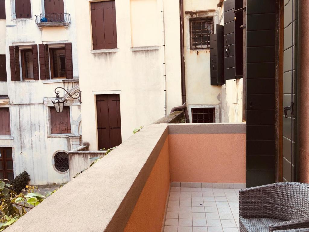 A balcony or terrace at San Marco Design Suites