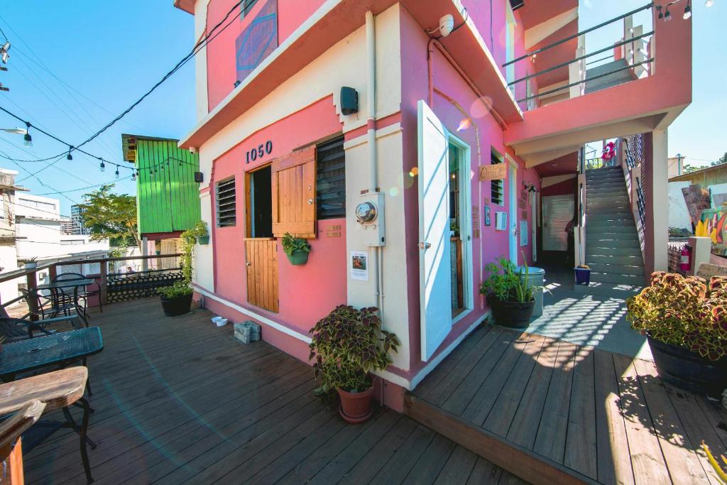 Budova, kde se hostel nachází