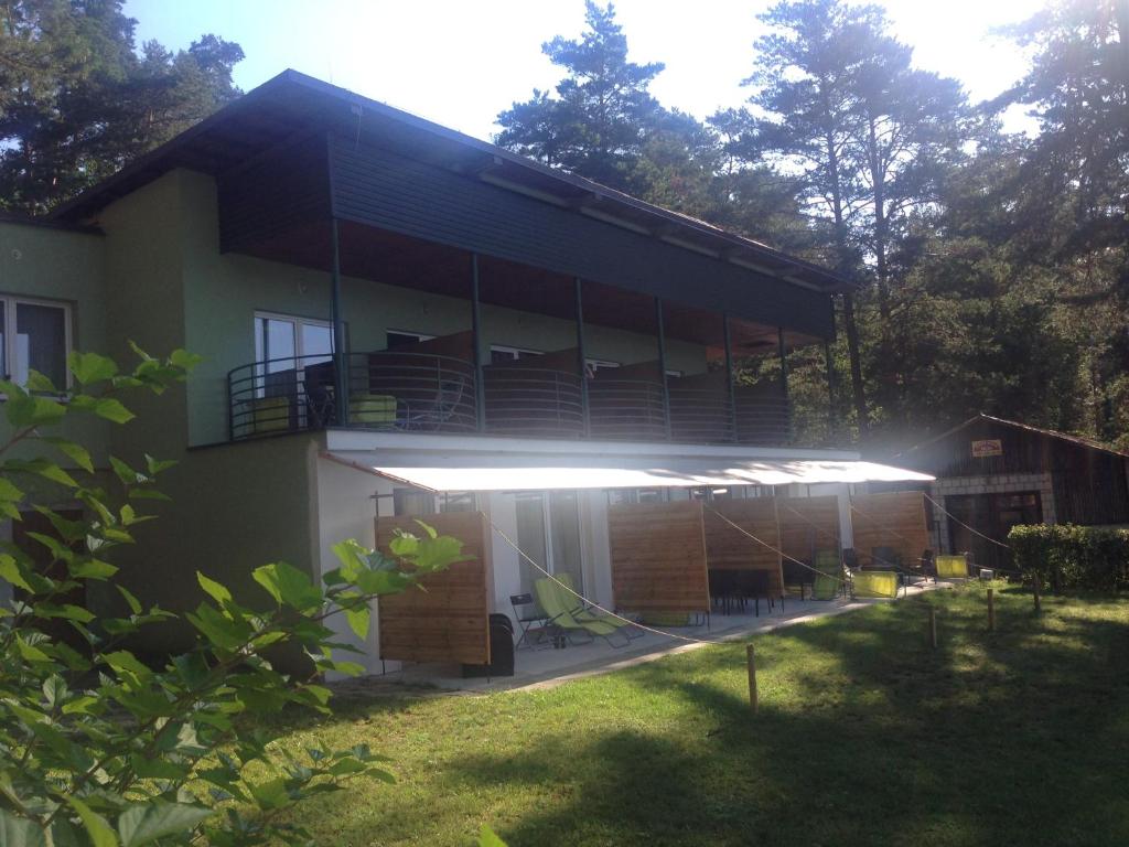 Budova, v ktorej sa ubytovanie bed & breakfast nachádza