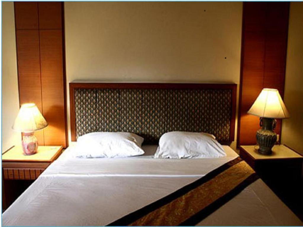 King Royal Garden Inn - Superior Double Or Twin Room