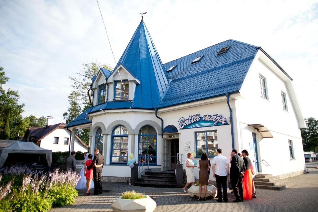 Guesthouse Baltā māja, Riga, Latvia - Booking.com
