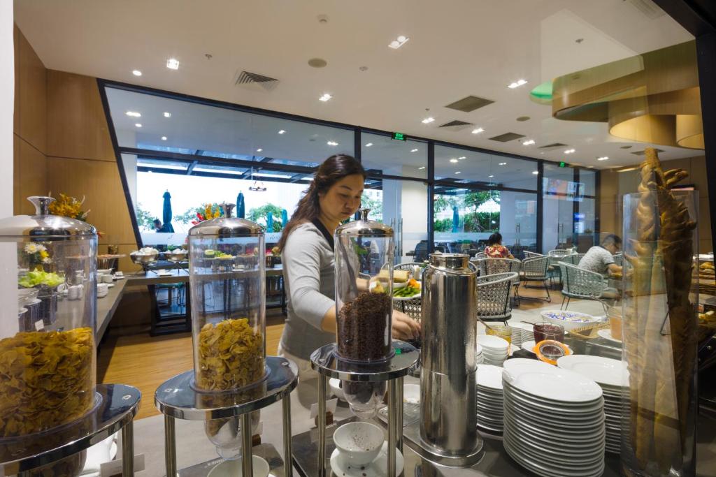 Đồ ăn tại/gần khách sạn căn hộ