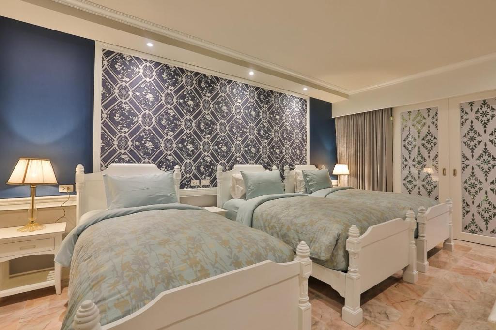 At Pingnakorn Riverside - Resim 42