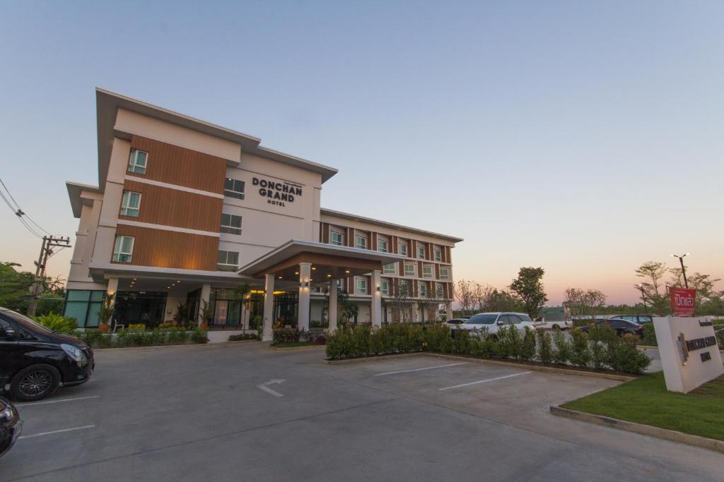 Donchan Grand Hotel - 13