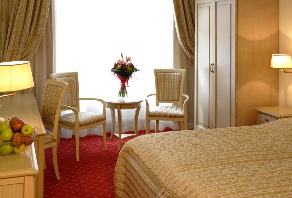 Spa Hotel Schlosspark - 4