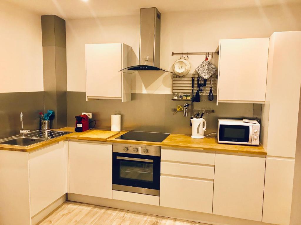 Lyves - Apartamento Com Terraço