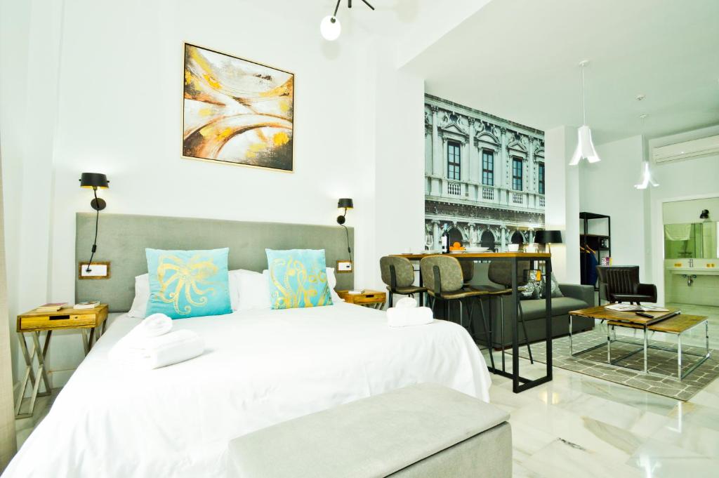 NineSuites - Studio Apartment (SUITE4), San Eloy 38