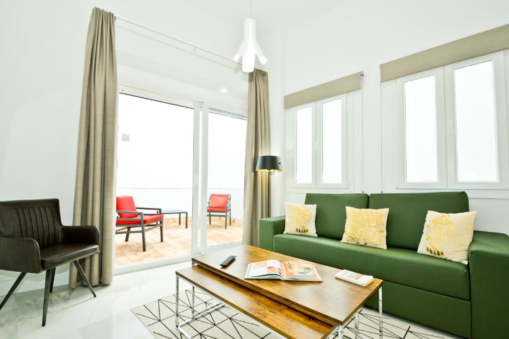 NineSuites - Two-Bedroom Apartment (SUITE5), San Eloy 38