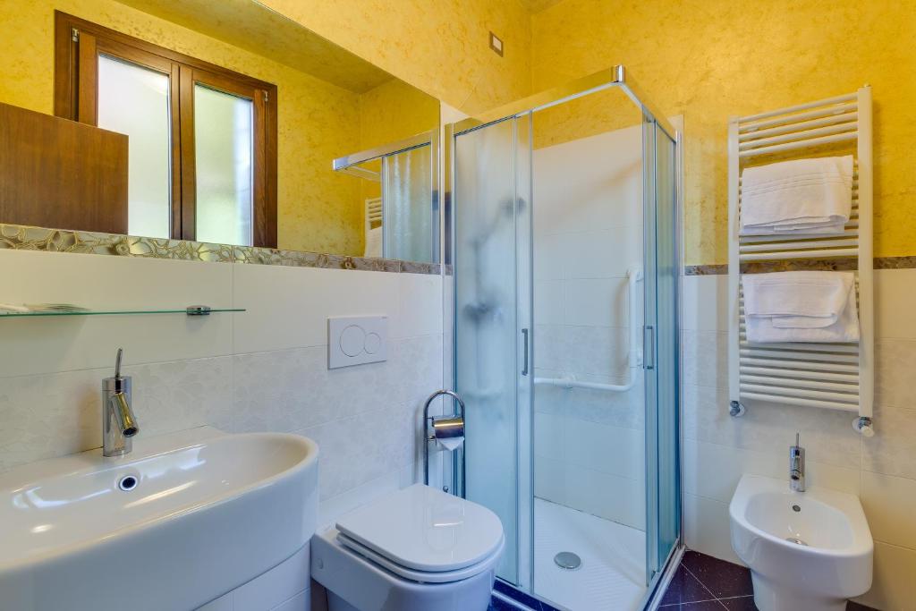 Hotel At Leonard - Resim 36