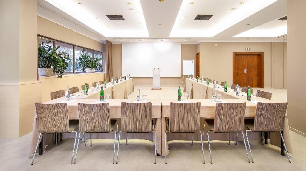 The President - Resim 39