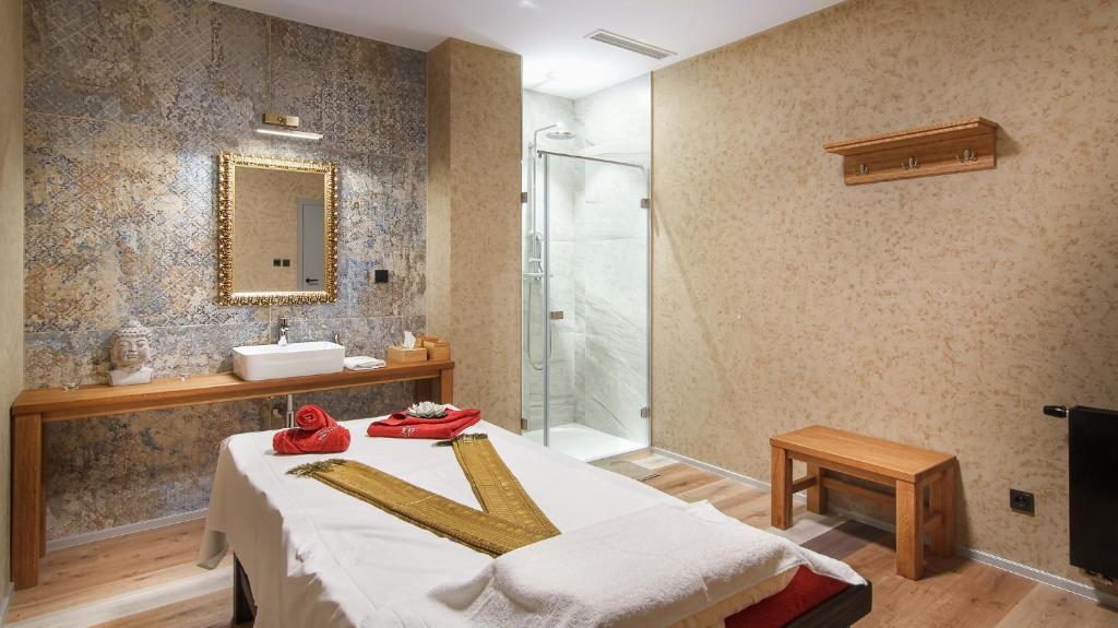 The President - Resim 23