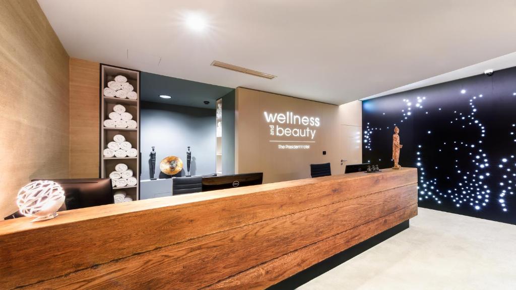 The President - Resim 12