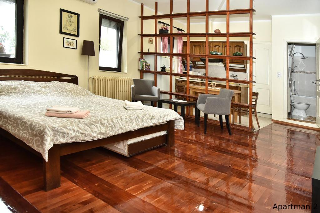 Vajda Apartments - Studio Apartment