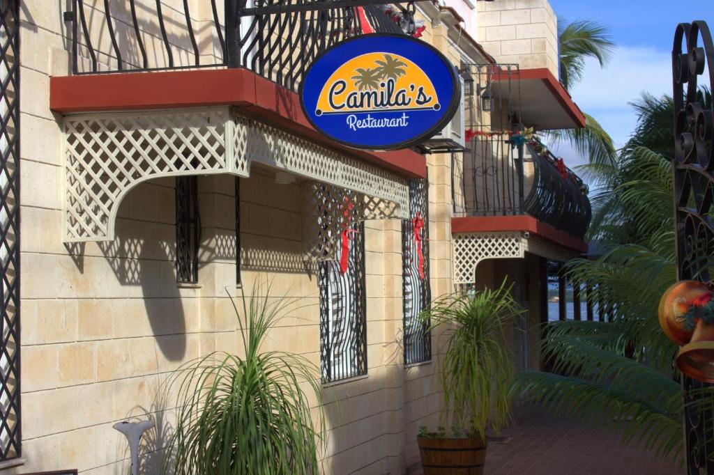 Camila's Hostal and Restaurant