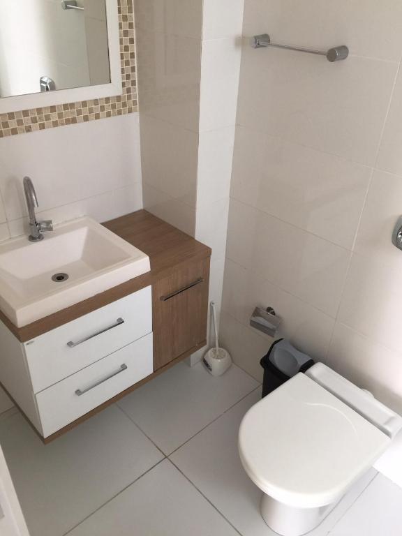  APARTAMENTO CENTRO PRÓX SHOP ATLÂNTICO 7 MINUTOS DA PRAIA