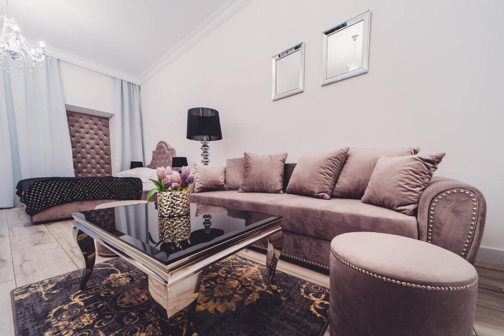 Część wypoczynkowa w obiekcie Glam Apartments