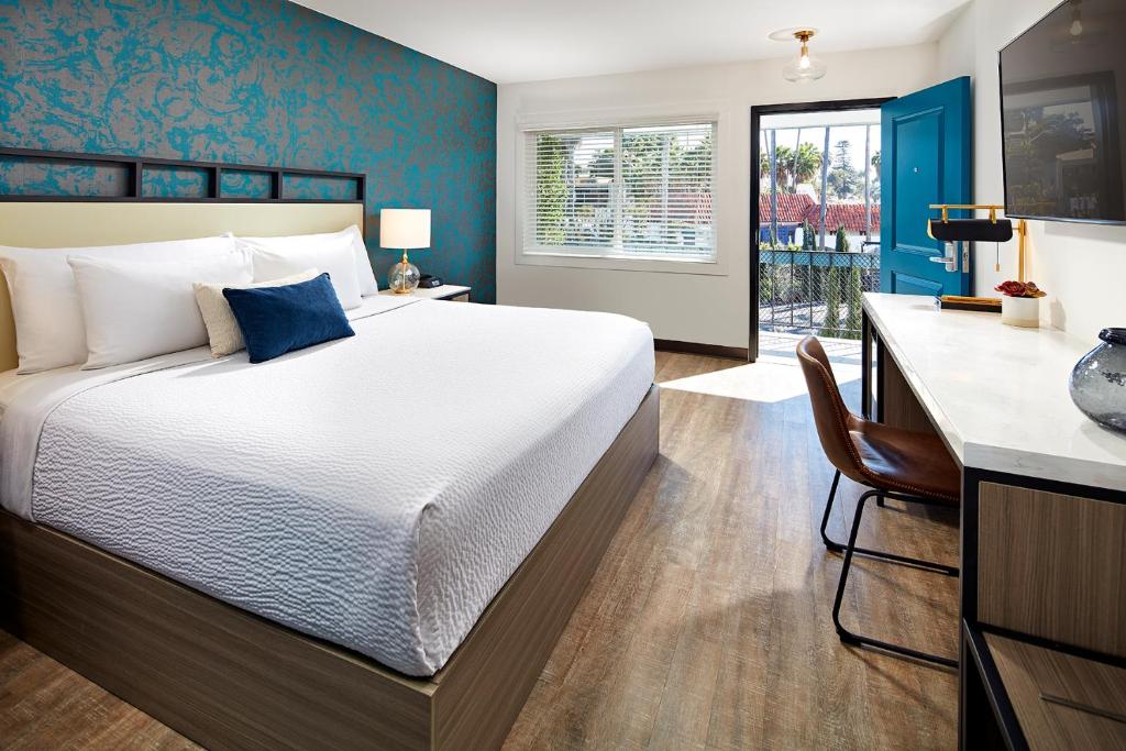 The Shoal Hotel La Jolla Beach photo