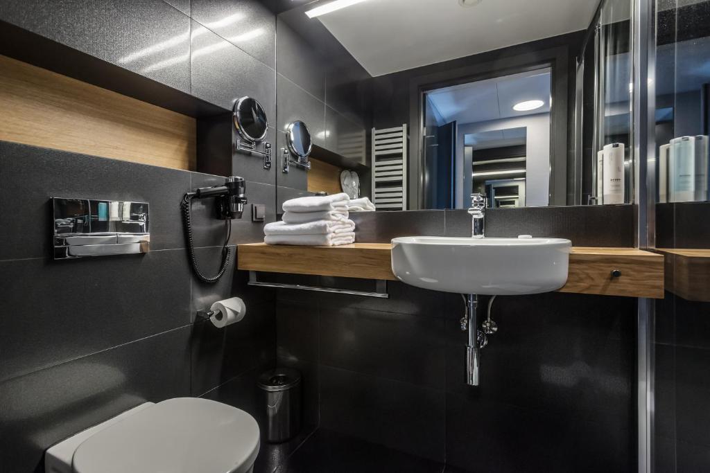 Regatta Hotel Restauracja Spa - Resim 24