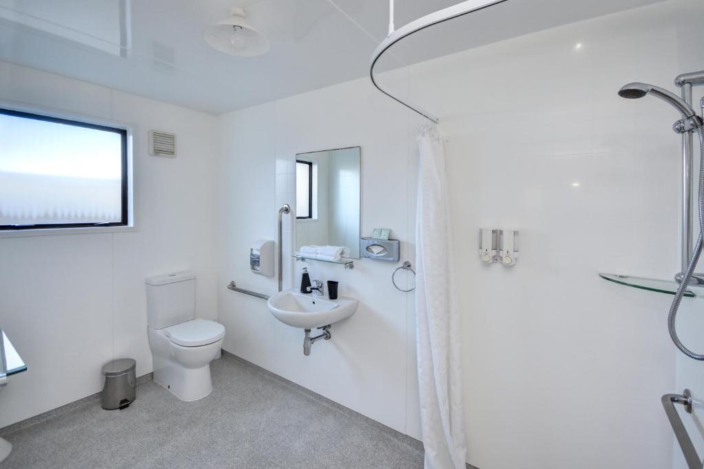 
Two-Bedroom Apartment (4 Adults)
