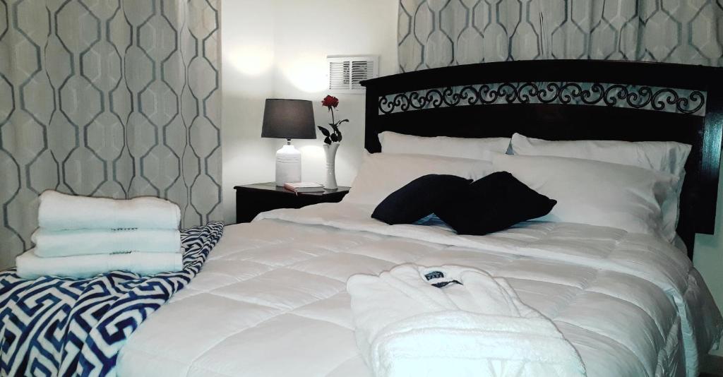 Een bed of bedden in een kamer bij Casa Mirango Boquete