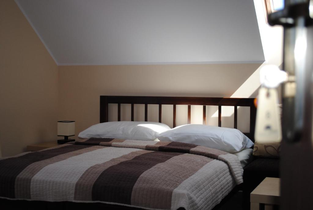 Krzywy Domek w Ostrowie Morza Brzeg - 14