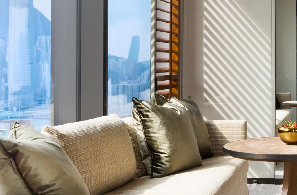 Posezení v ubytování Rosewood Hong Kong