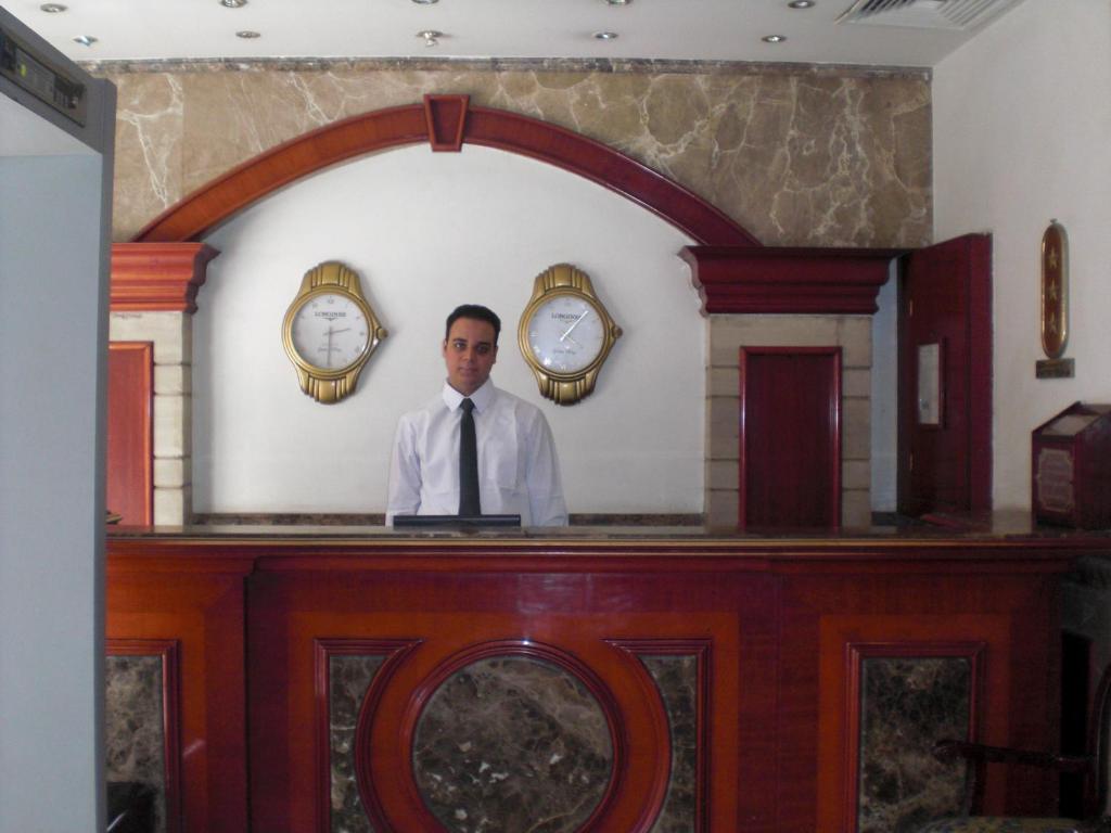 Hosté ubytování Philippe Luxor Hotel