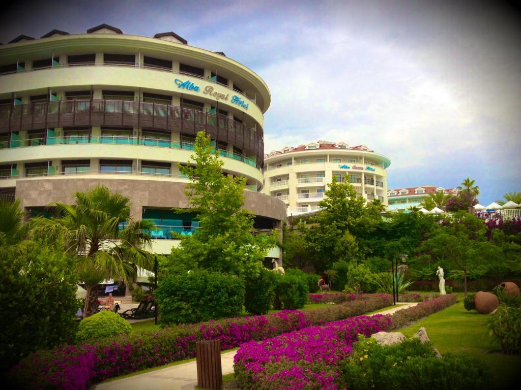 Zahrada ubytování Alba Royal Hotel - Ultra All Inclusive -Adults Only (+16)