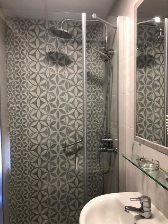 Koupelna v ubytování Hostal Almanzor