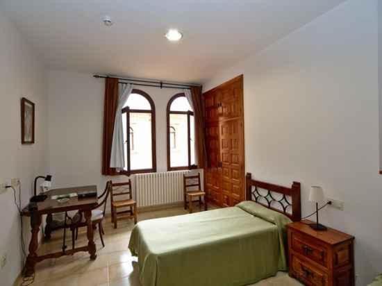 Booking.com: Homestay Monasterio El Olivar , Estercuel ...
