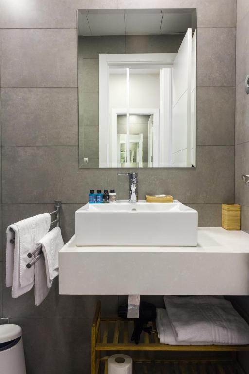 Arenal Suites Preciados - 18