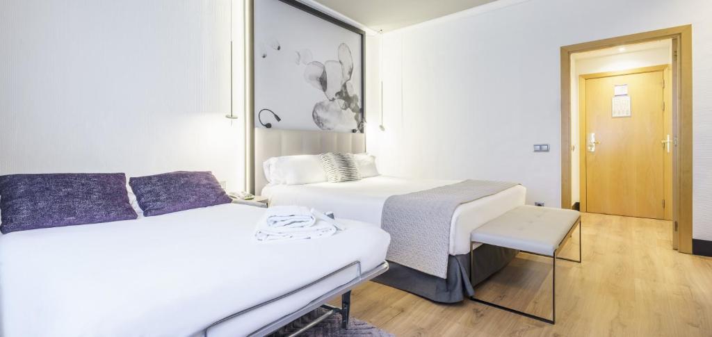 
Premium Room (2 Adults + 1 Child)
