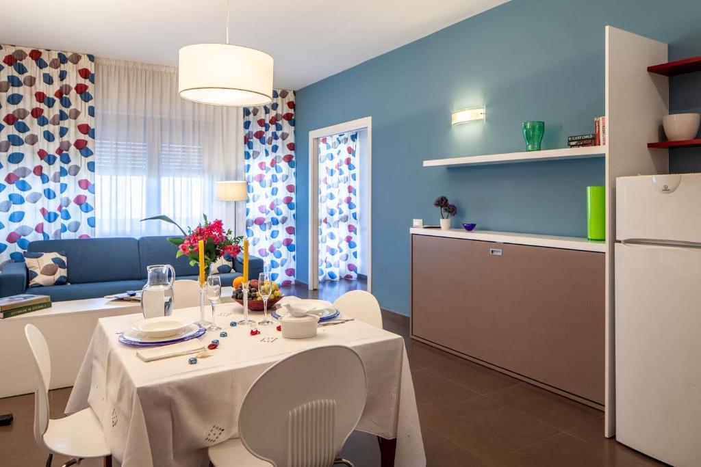 Marbela Apartments & Suites - Resim 11