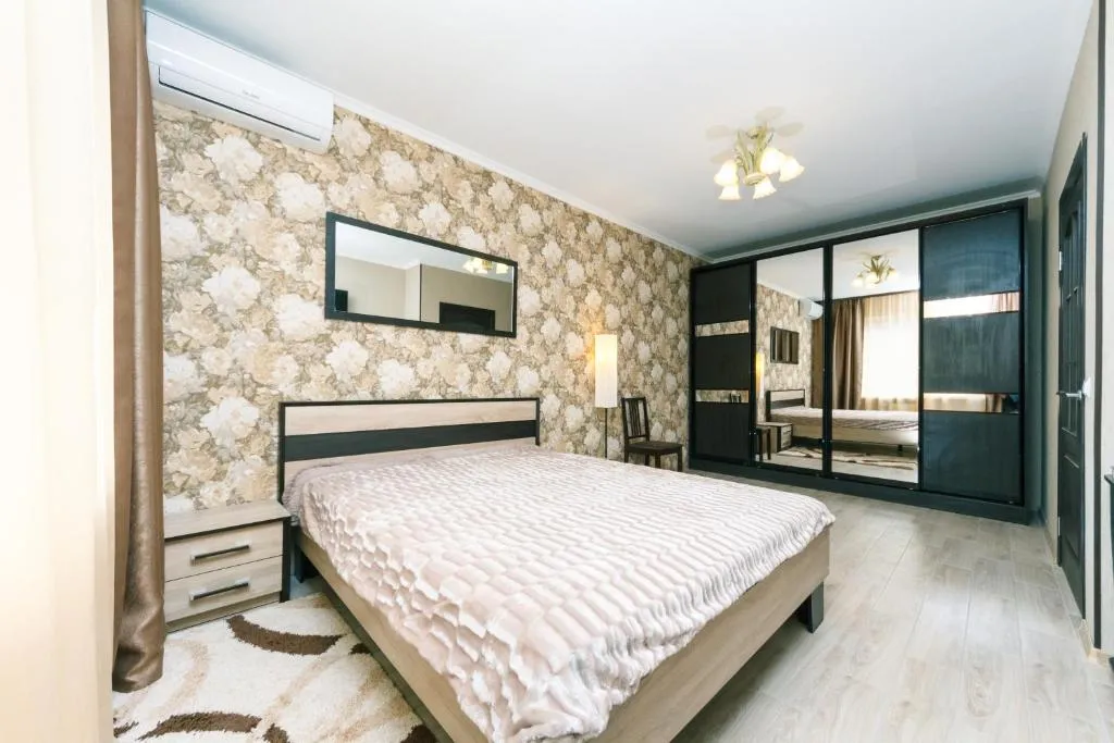 Poznyaky Apartments Patriotika, Kiev, Ucraina