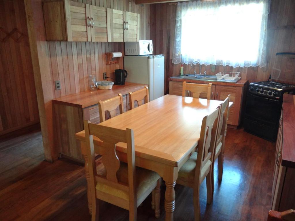 Kuchyň nebo kuchyňský kout v ubytování Patagonia Mawida