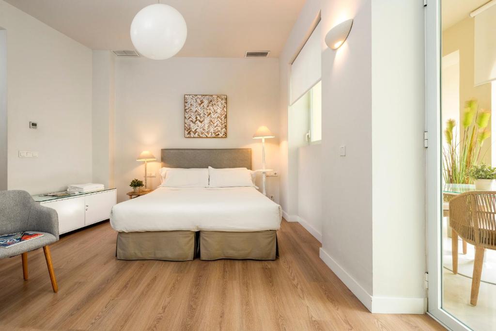 Suites Sevilla Plaza - 2