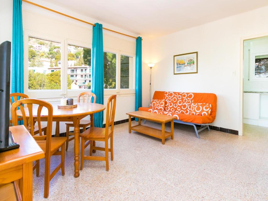 Posezení v ubytování Apartment Velazquez-1 by Interhome
