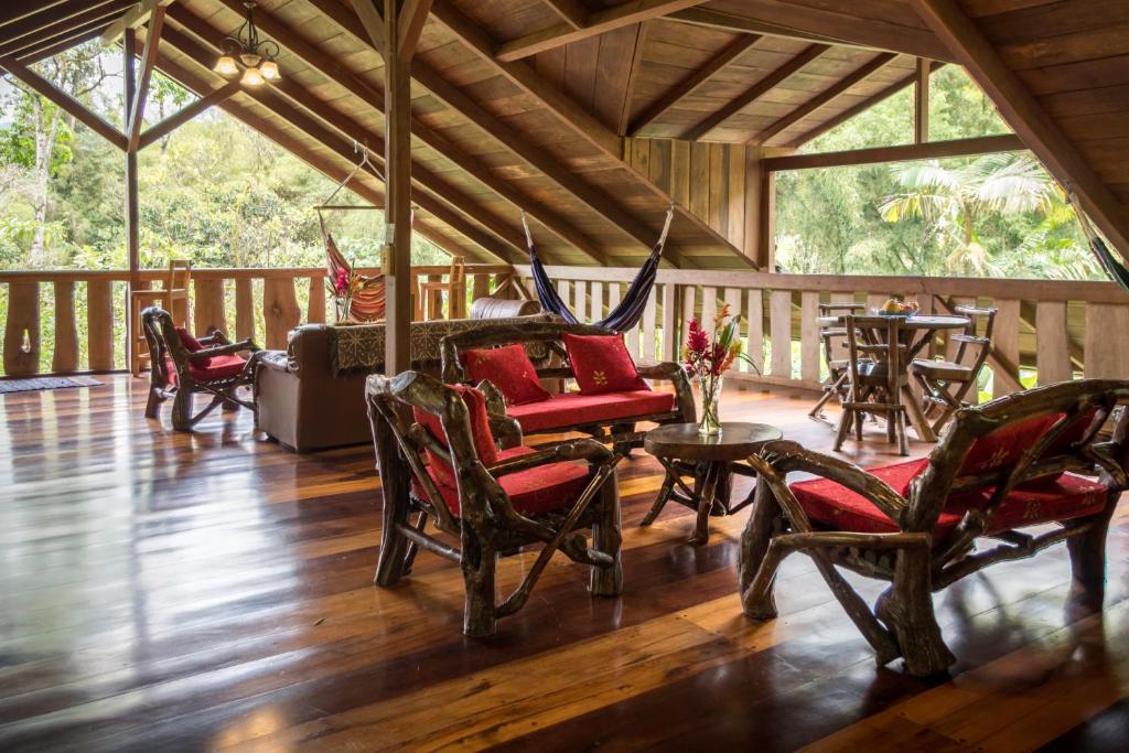 Posezení v ubytování Casa Divina Eco Lodge