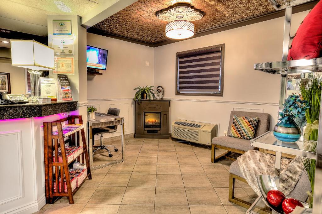 Hotel et Motel Le Chateauguay - Resim 25