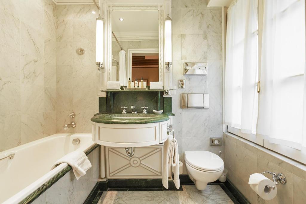 Hotel Luxembourg Parc - Resim 15