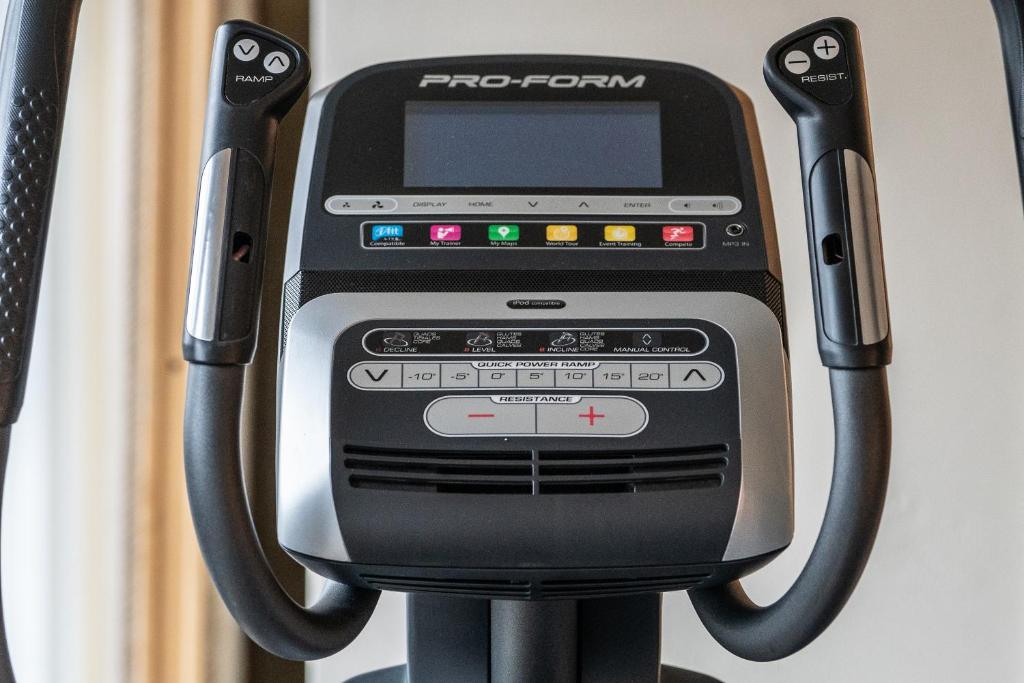 Hotel et Motel Le Chateauguay - Resim 29