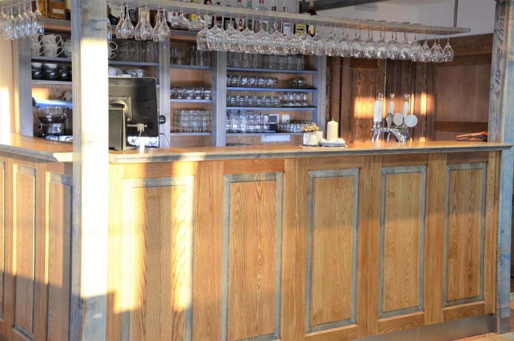 Lounge nebo bar v ubytování Resort Rybníček