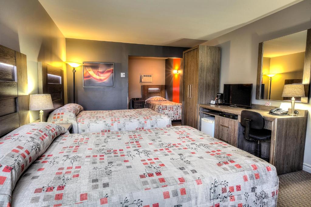 Hotel et Motel Le Chateauguay - Resim 22