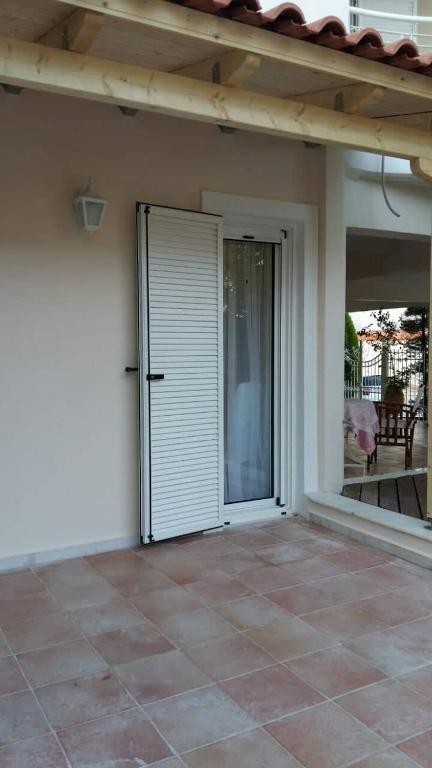 Balkón alebo terasa v ubytovaní NN Luxury Room near Athens Airport