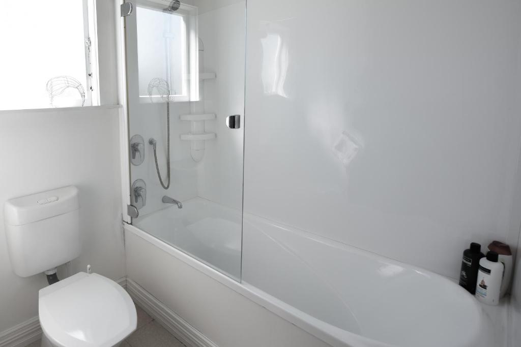 The Vicarage Martinborough - Resim 36