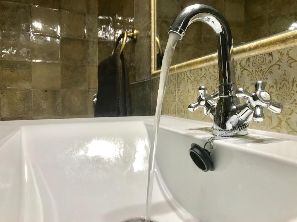 Kúpeľňa v ubytovaní Charcos de Gredos