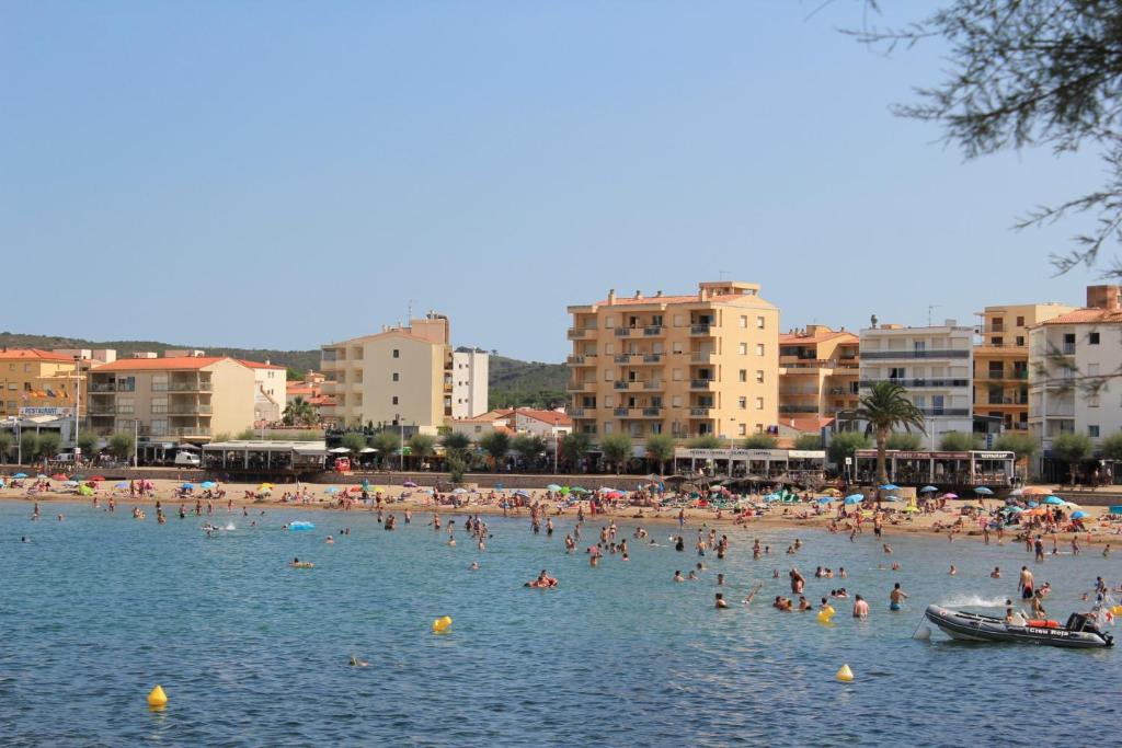 Gallery image of PLATJA MAR 2D in L'Escala